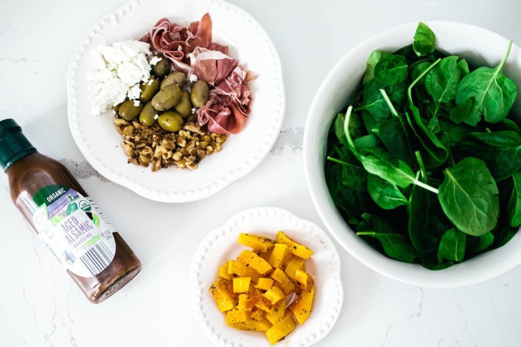 harvest spinach salad ingredients