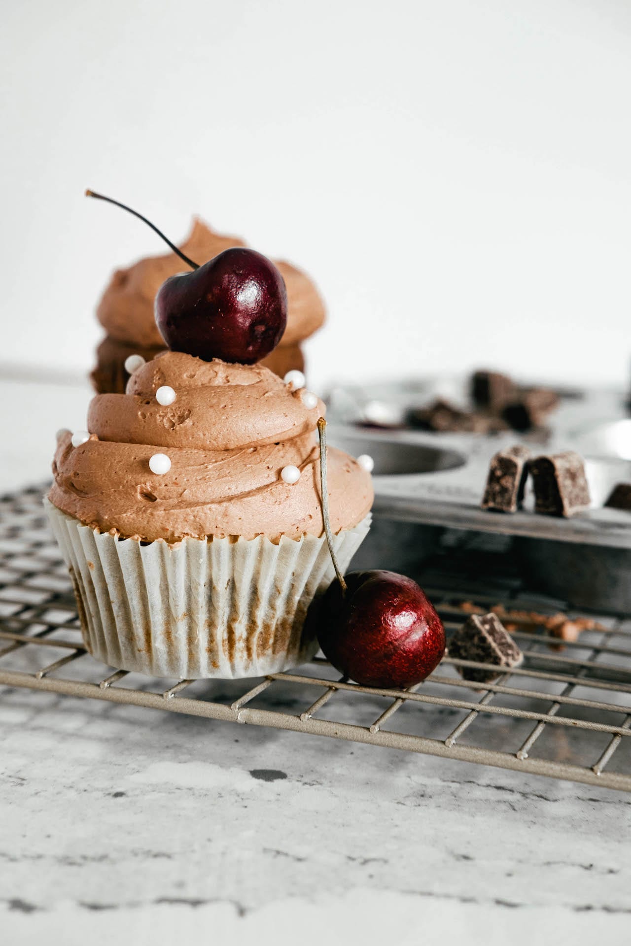Easy Dessert Chocolate Cherry Cupcakes