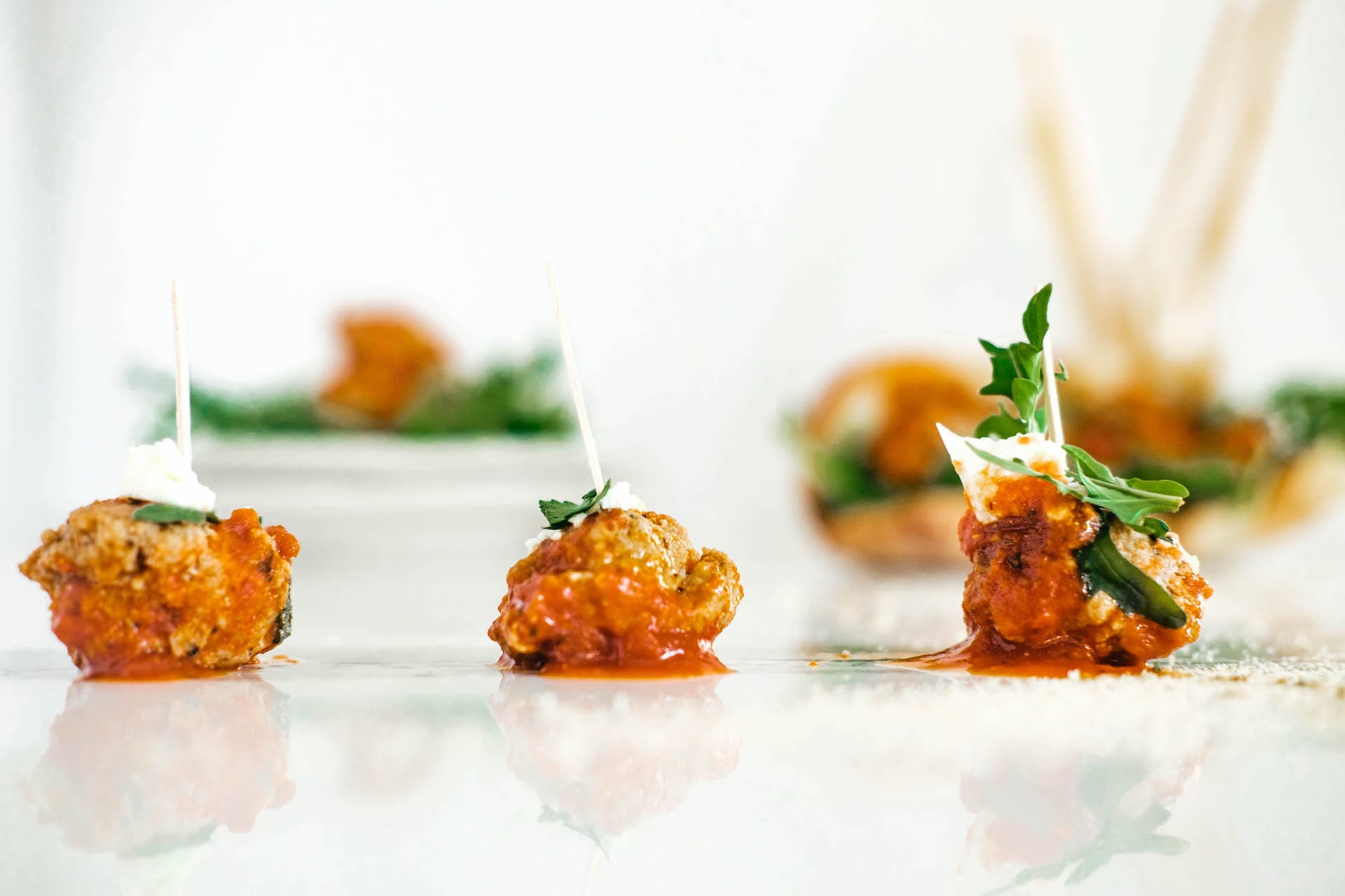 Bruschetta Turkey Meatballs - White Kitchen Red Wine