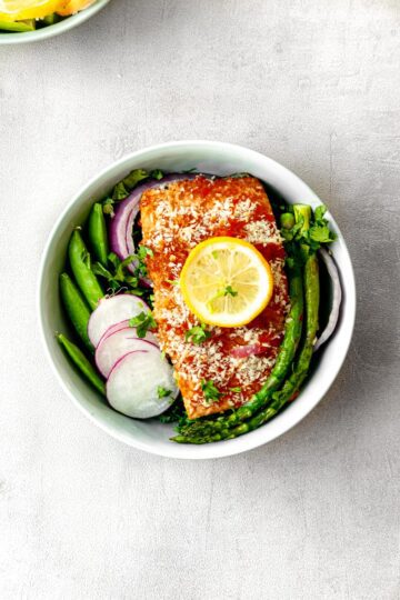 30 Minute Healthy Crunchy Thai Salmon - White Kitchen Red Wine Blog