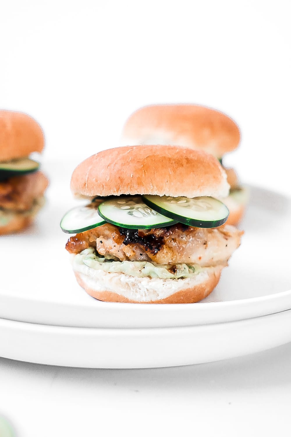 Simple Grilled Chicken Sliders - Simple 30 Minute Dinner