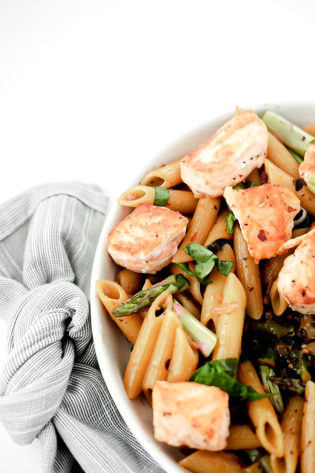 Salmon Spinach Pasta - Light & Fresh Lemon Garlic White Wine Sauce