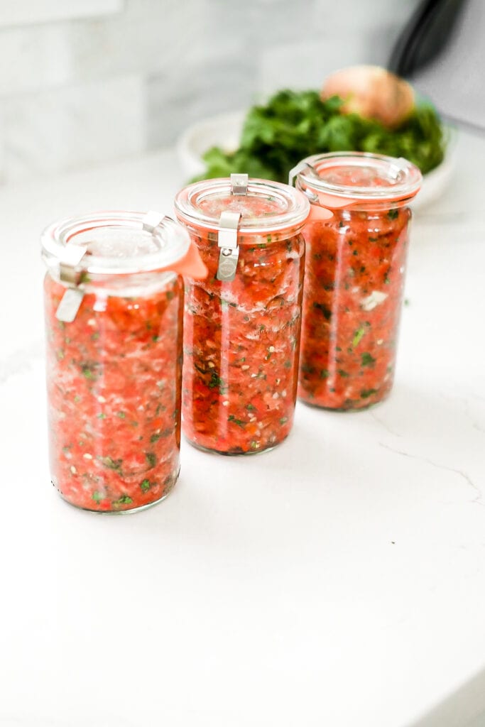 Weck jars filled with garden salsa 