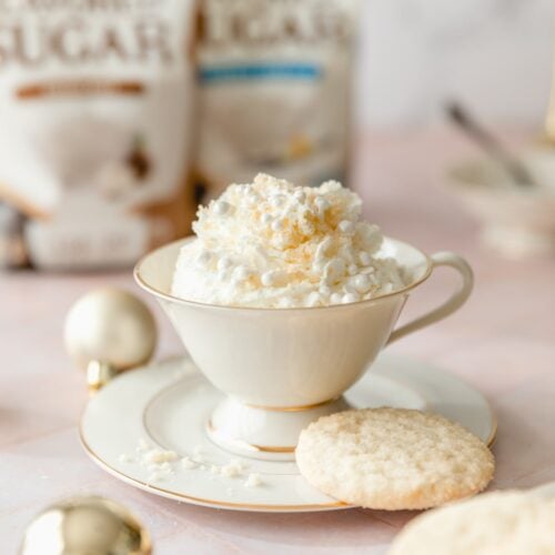 sugar cookie latte in a white and gold mug