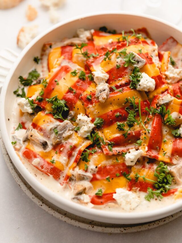 How to Make Lobster Ravioli with Cheesy Mushroom Sauce Story White