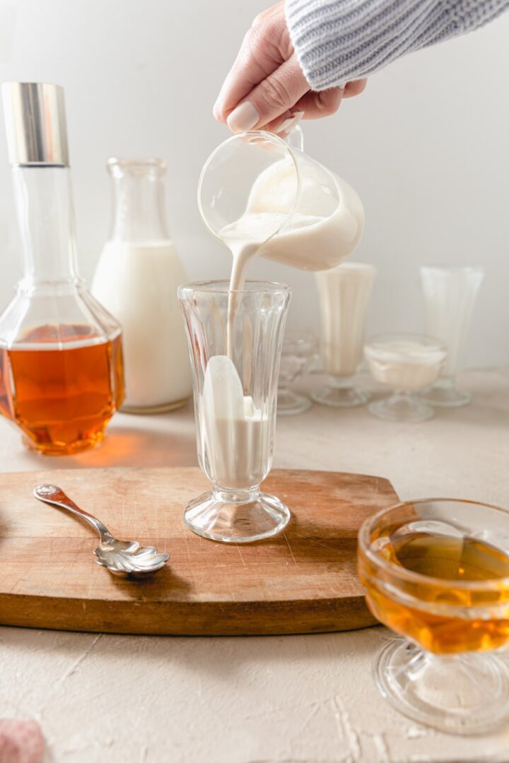 Homemade Bourbon Cream Simple & Rich!