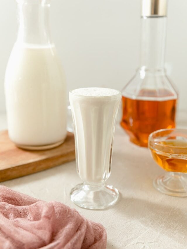 EASY Homemade Bourbon Cream - White Kitchen Red Wine