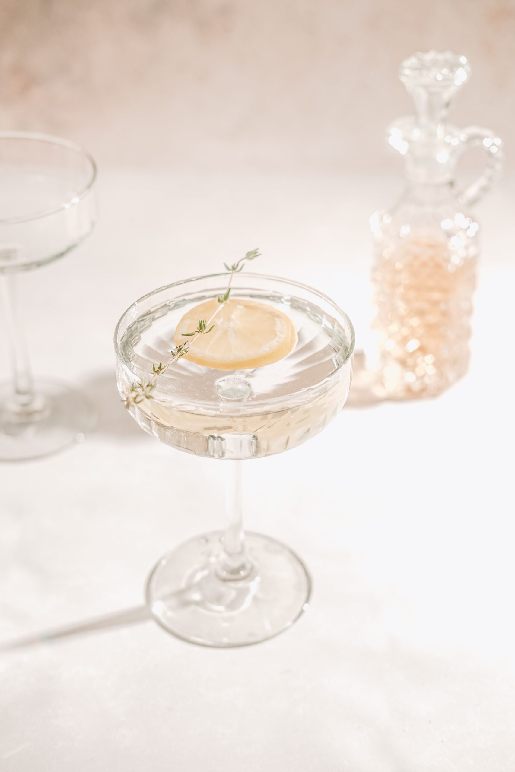 French Gimlet - A Classic Cocktail For Happy Hour