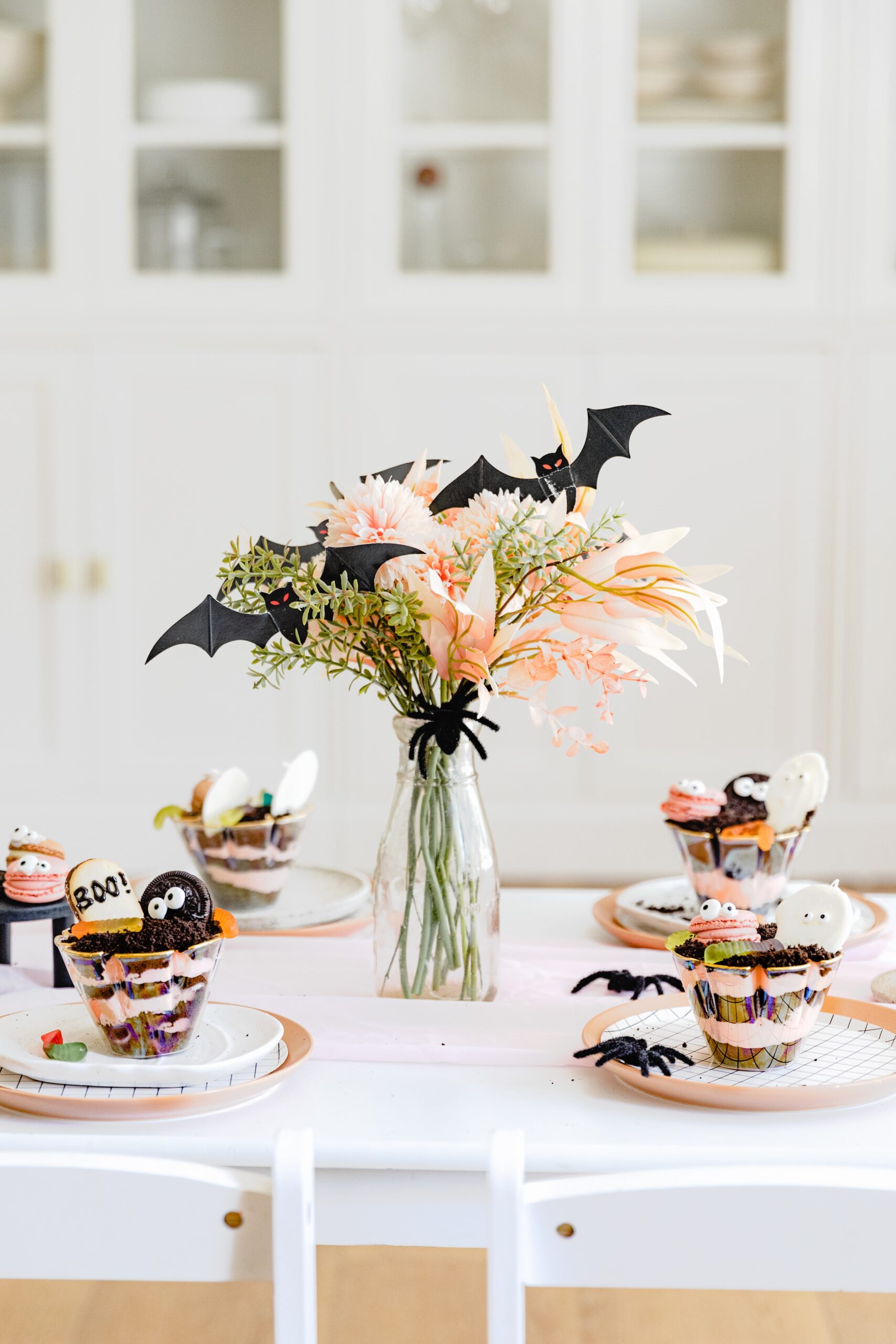 halloween tablescape