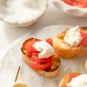 bruschetta with mozzarella