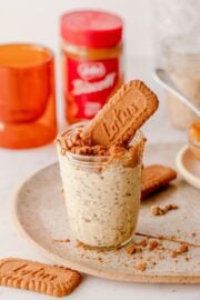 Easy Biscoff Overnight Oats (5 Ingredients!) - White Kitchen Red Wine