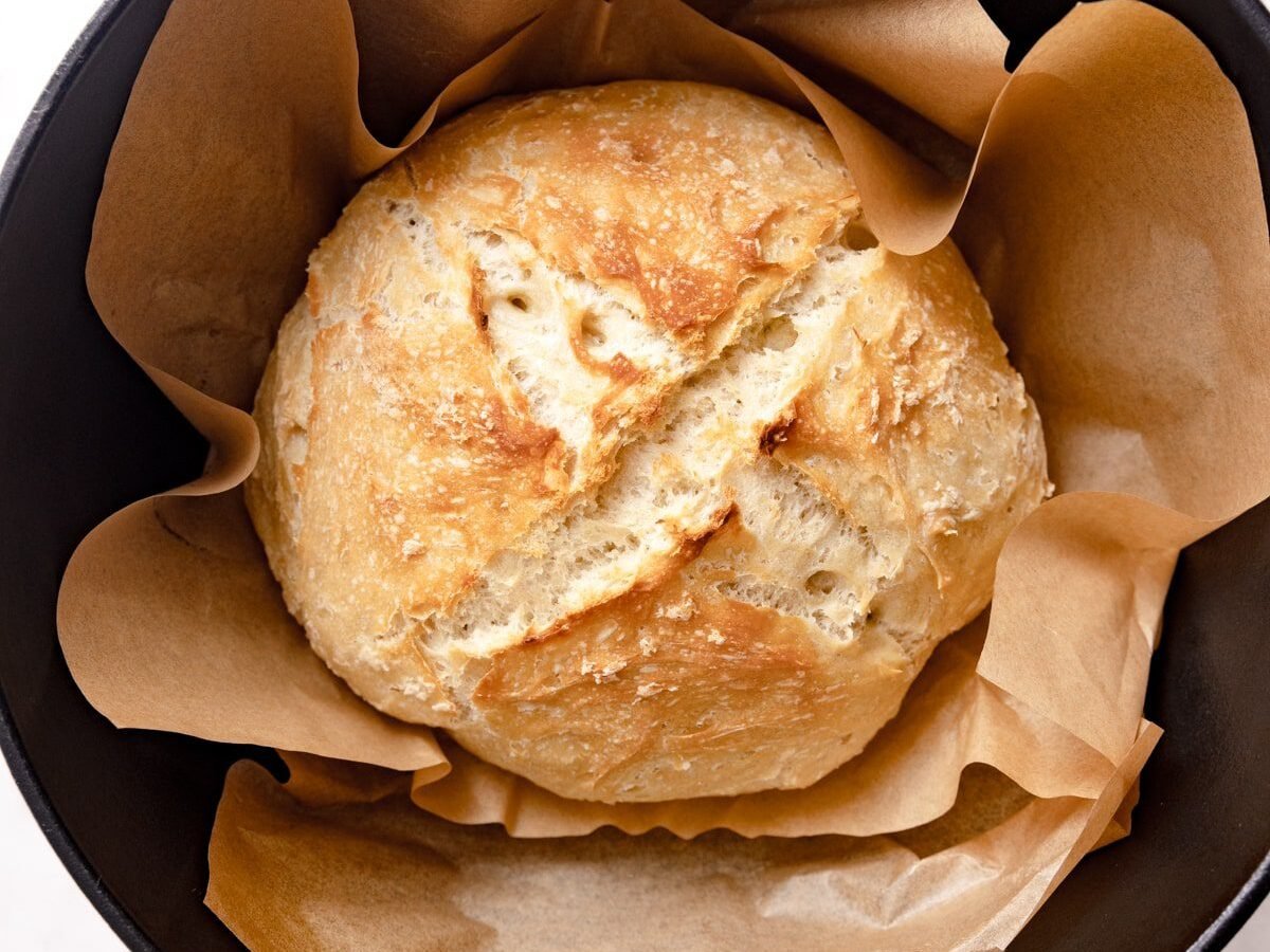 Dutch Oven No Knead Bread (with perfect crusty crust!) - Bowl of Delicious