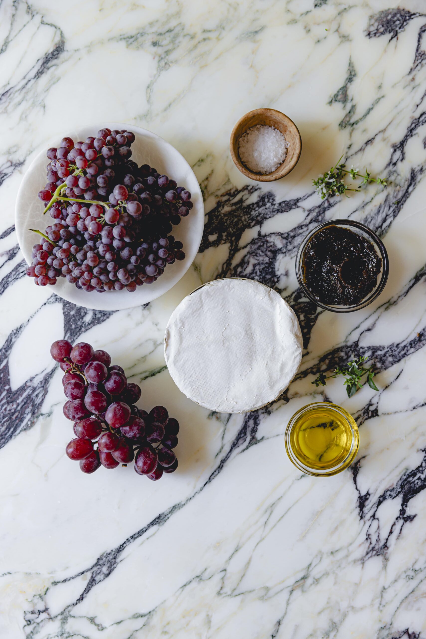Baked brie ingredients